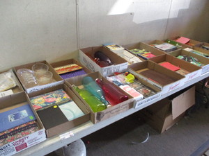 lot 103 image: Household Lot