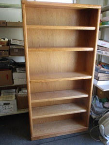lot 120 image: Book Shelf