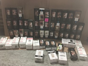 lot 2 image: BALDWINKWIKSET DOORSETS WITH DIFFERENT STYLESCOLORS AND MODELS CUSTOMER RETURNS SEE PICS