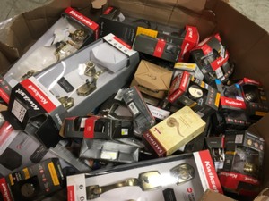 lot 1 image: Gaylord Full of Door Hardware , assorted styles and conditions, some in like new condition some missing pcs review pictures customer returns