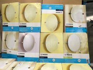 lot 12 image: PALLET WITH MOEN MIRRORS CONDITIONS MAY VARY CUSTOMER RETURNS SEE PICS