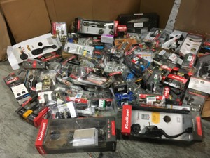 lot 28 image: Gaylord Full of Door Hardware , assorted styles and conditions, some in like new condition some missing pcs review pictures