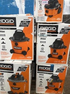 lot 57 image: Pallet with assorted Ridgid Vacs used