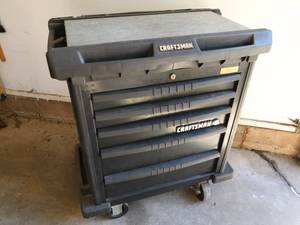 lot 3 image: Craftsman Tool Box