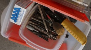 lot 41 image: Misc Lot of Bits & Chizzles