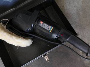 lot 20 image: Car Buffer