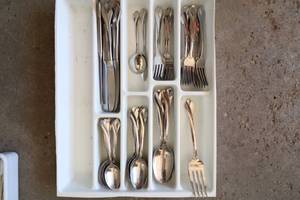 lot 70 image: Full set Flatware