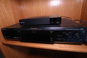 lot 63 image: Sony Blue Ray & DVD Plater