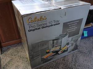 lot 121 image: Cabelas Pro Dehydrator