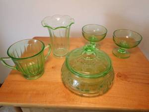 lot 172 image: Green Depression Glass
