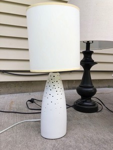 lot 189 image: Lot of Lamps