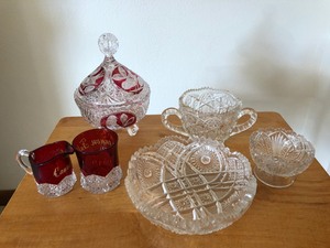 lot 177 image: Crystal Dishes