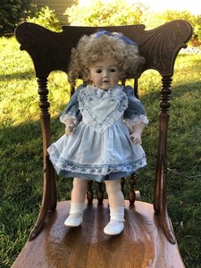 lot 151 image: Little Hilda -J D Kestner Doll 237