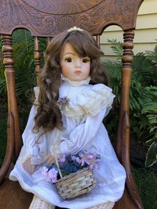 lot 143 image: Highly Collectable French Bru Jne Doll