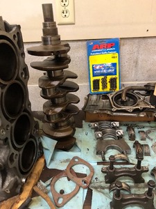 lot 25 image: 1993 or 1995 Del Sol Engine