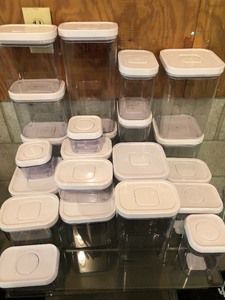 lot 80 image: Lot of 22 OXO Brand Containers