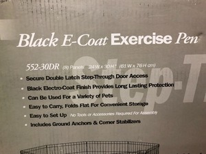 lot 32 image: Black E-Coat Exercise Pen