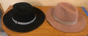 lot 98 image: Three Hat Lot