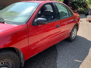 lot 2 image: 2003 Chevy Cavalier