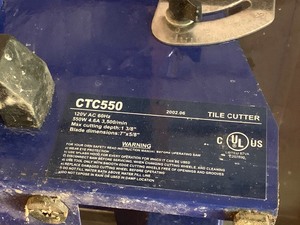 lot 14 image: Tile Cutter - CTC550