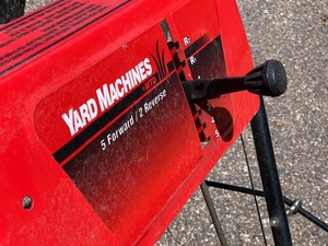 lot 9 image: Yard Machines Electric Start Snow Blower (AS-IS)