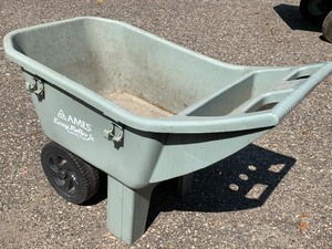 lot 12 image: Ames Easy Roller Jr Lawn Cart