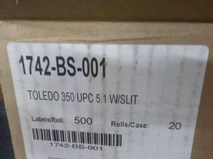 lot 16 image: Case of Labels- 20 Rolls per Case ...