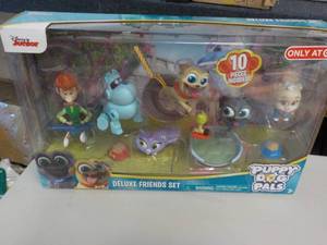 lot 26 image: Disney Puppy Dog Pals...