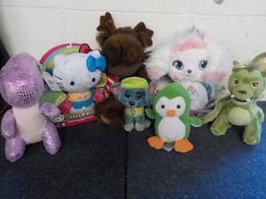 lot 39 image: Stuffed Animals...