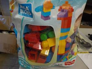 lot 46 image: Fischer Price Mega Bloks...