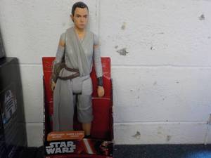 lot 83 image: Star Wars Rey...
