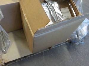 lot 151 image: Case of 12 oz Bags Vegetarian Seaso...