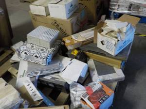 lot 154 image: Pallet of Mixed Tile and Misc....