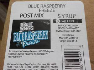 lot 213 image: 3 Gallon Blue Raspberry Freeze Post...