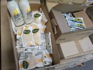 lot 243 image: Marzetti Fat Free California French...