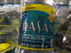 lot 250 image: 24 Bottles Dasani Lemon Flavored Wa...