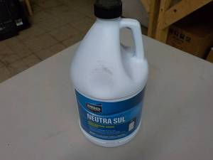 lot 271 image: 1 Gallon Jug Pro Products Neutrasul...