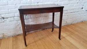 lot 86 image: Vintage Leather Insert Side Table