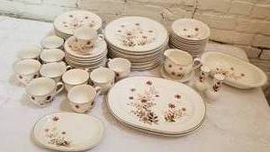 lot 25 image: Versatone Noritake China Service   Outlook Pattern