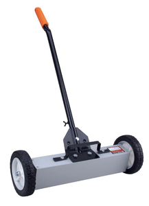 lot 59 image: STEEL CORE 22 in. Magnetic Sweeper with Easy Clear One-Pull Release