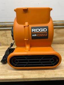 lot 70 image: RIGID 1625 CFM Blower Fan Air Mover
