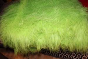 lot 39 image: Fuzzy Faux Fur Green Fabric