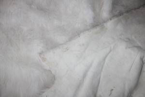 lot 31 image: HUGE Roll of Fuzzy Faux Fur 5 x 50