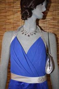 lot 16 image: Stunning Sapphire Blue Alfred Angelo Formal Dress Sz 18W