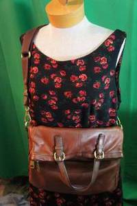 lot 135 image: Fossil Convertible Leather PurseCrossbody