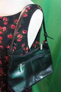 lot 140 image: Chaps & Hobo Small Purses