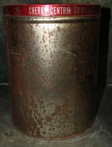 lot 157 image: Cherry Central Co-operative Tin Can wLid