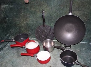 lot 106 image: Pots & Pans, Scanpan Wok, Nordic Ware Skillet