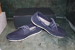 lot 152 image: Mens Blue Driving Mocs Size 11