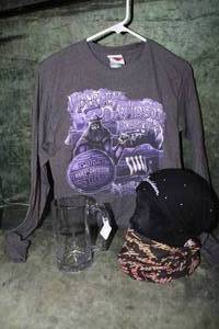 lot 123 image: Harley Davidson Mug, Shirt , Headband & Neck ScarfMask